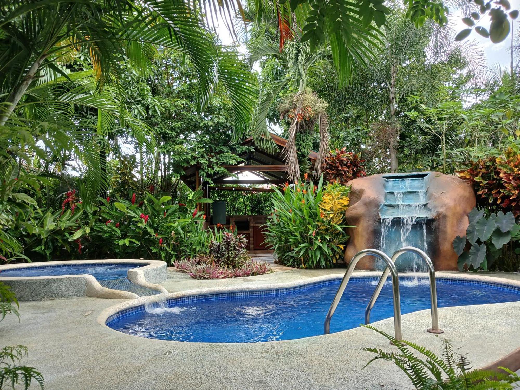 San Gabriel Apartments La Fortuna Esterno foto